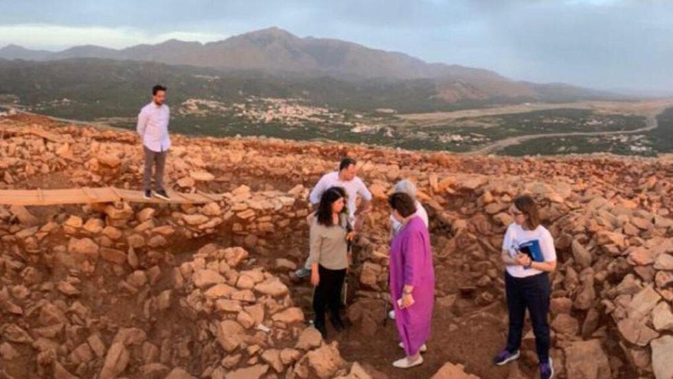 papoura a mendoni